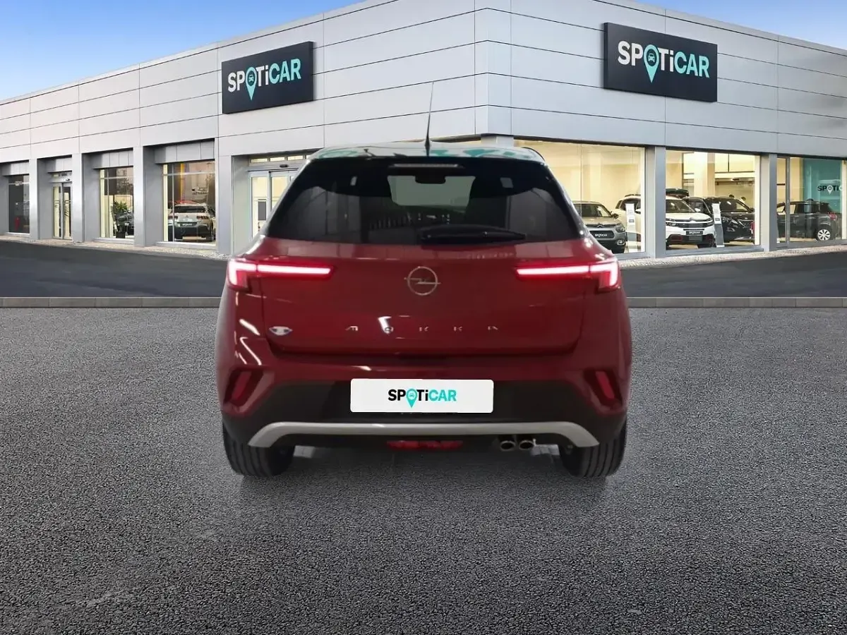 Usado Opel Mokka Ultimate 136 CV (100 kW) 2023 Rojo SUV