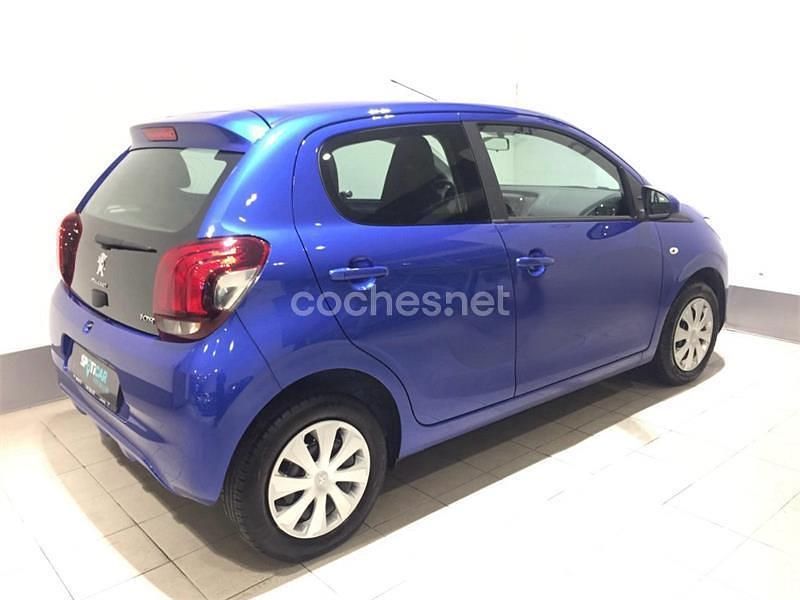 Usado Peugeot 108 Active 72 CV (52 kW) 2021 Azul Berlina