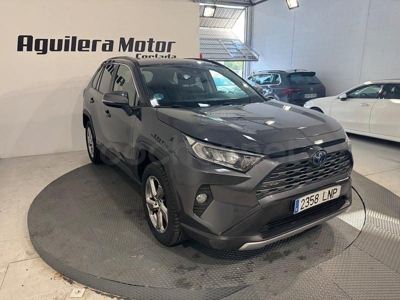 Usado Toyota RAV4 Hybrid Advance 218 CV (160 kW) 2021 Gris / plata SUV