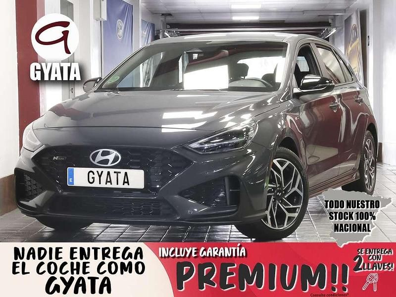 Gris Usado 2024 Hyundai i30 N Line Utilitario | 17.990 € (Buen precio) - Imagen 1/4