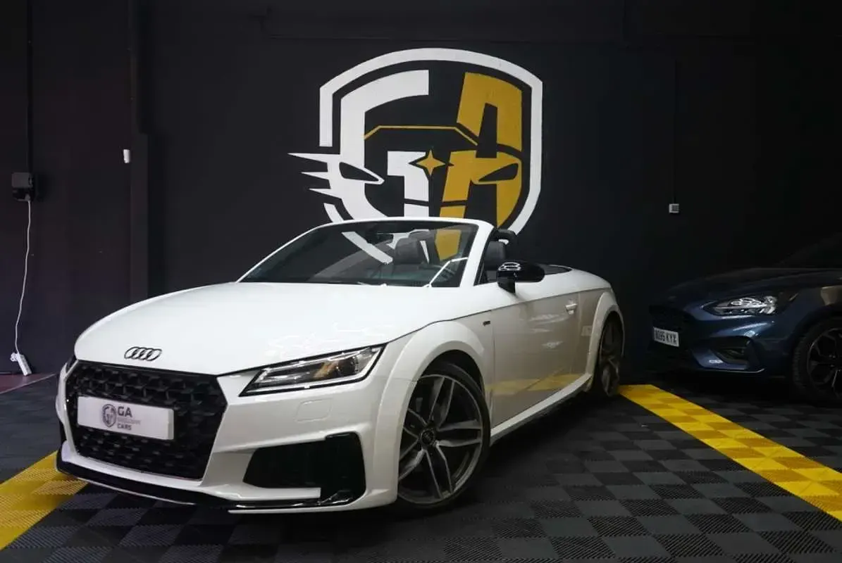 Usado Audi TT Sport 197 CV (144 kW) 2020 Blanco Descapotable