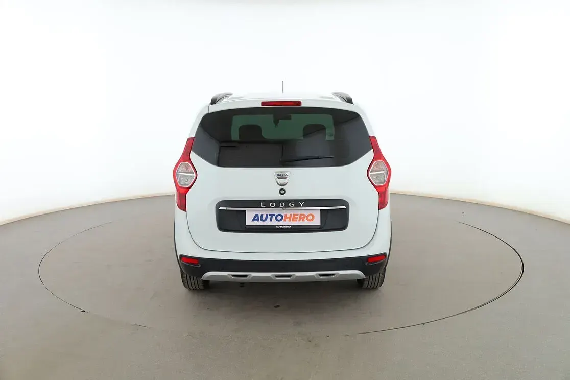 Usado Dacia Lodgy 116 CV (85 kW) 2019 Blanco Monovolumen