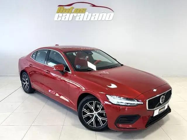Begagnad Volvo S60 Core 197 HK (144 kW) 2023 Röd Sedan