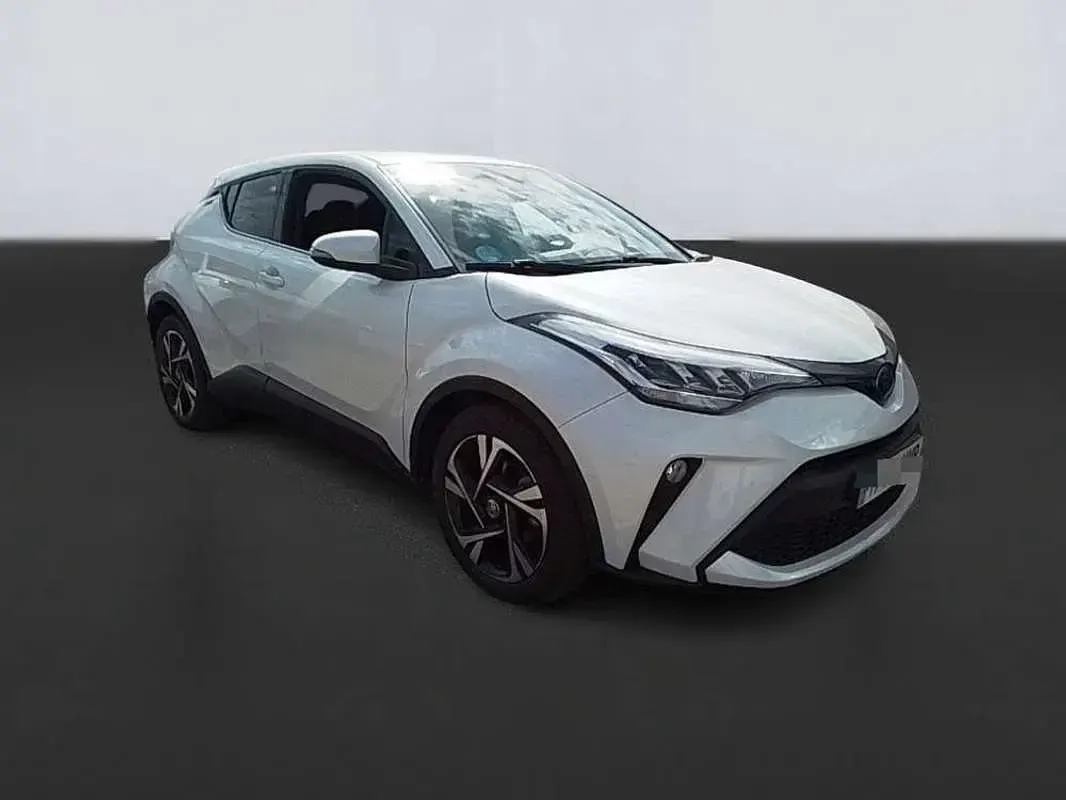Usado Toyota C-HR+ Advance 152 CV (111 kW) 2024 Blanco SUV
