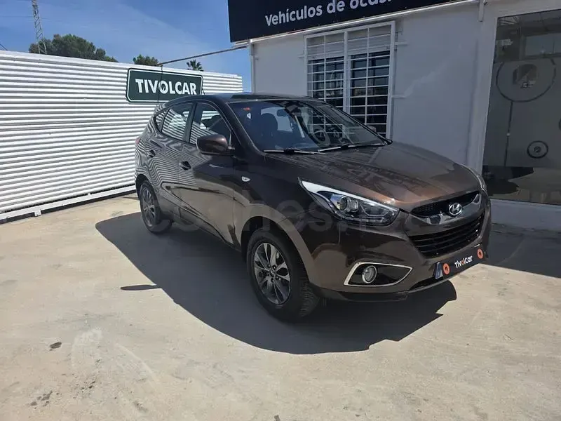 Usado Hyundai ix35 115 CV (84 kW) 2014 Marrón SUV
