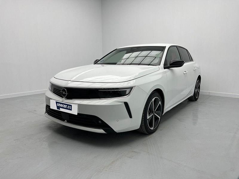 Usado Opel Astra Elegance 181 CV (133 kW) 2022 Blanco Berlina