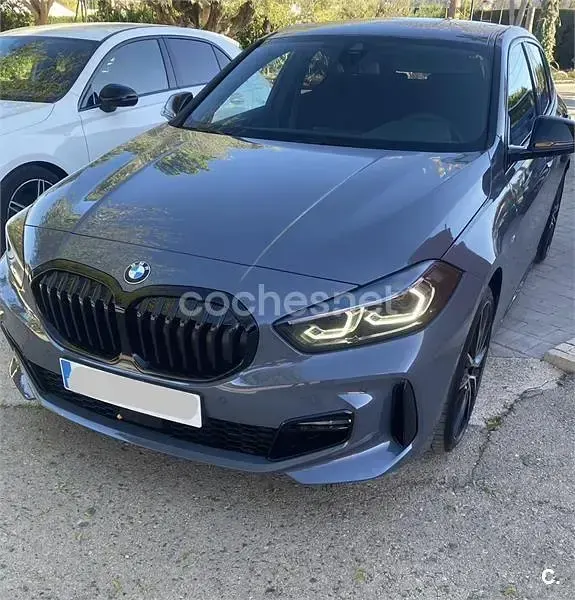 Usado BMW 120 178 CV (130 kW) 2023 Gris / plata Berlina