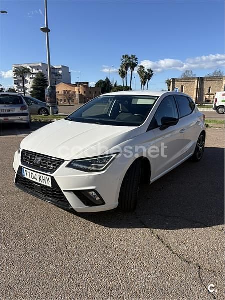 Begagnad Seat Ibiza FR 115 HK (84 kW) 2018 Vit Halvkombi