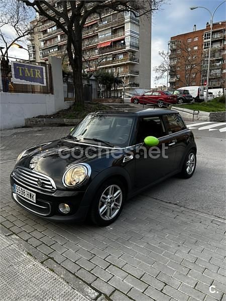 Usado Mini Cooper D 112 CV (82 kW) 2014 Negro Utilitario