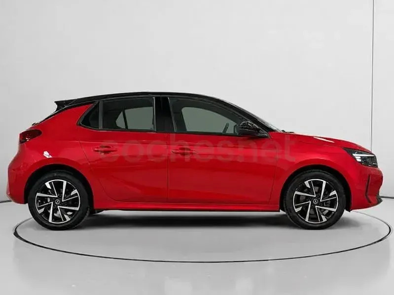 Usado Opel Corsa 100 CV (73 kW) 2024 Rojo Utilitario