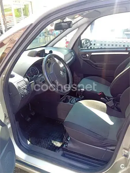 Usado Opel Meriva Cosmo 125 CV (91 kW) 2009 Beige Monovolumen