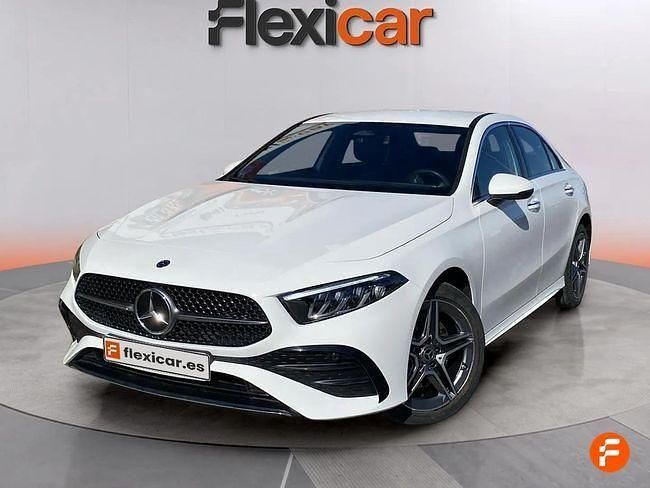 Usado Mercedes A200 163 CV (119 kW) 2019 Blanco Berlina