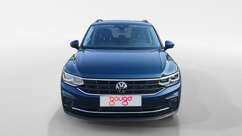 Usado VW Tiguan Life 150 CV (110 kW) 2024 Beige SUV