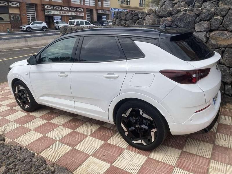 Usado Opel Grandland X Ultimate 300 CV (220 kW) 2023 Blanco SUV