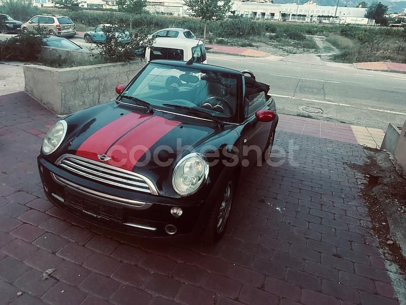 Usado Mini One Cabriolet 90 CV (66 kW) 2006 Negro Descapotable