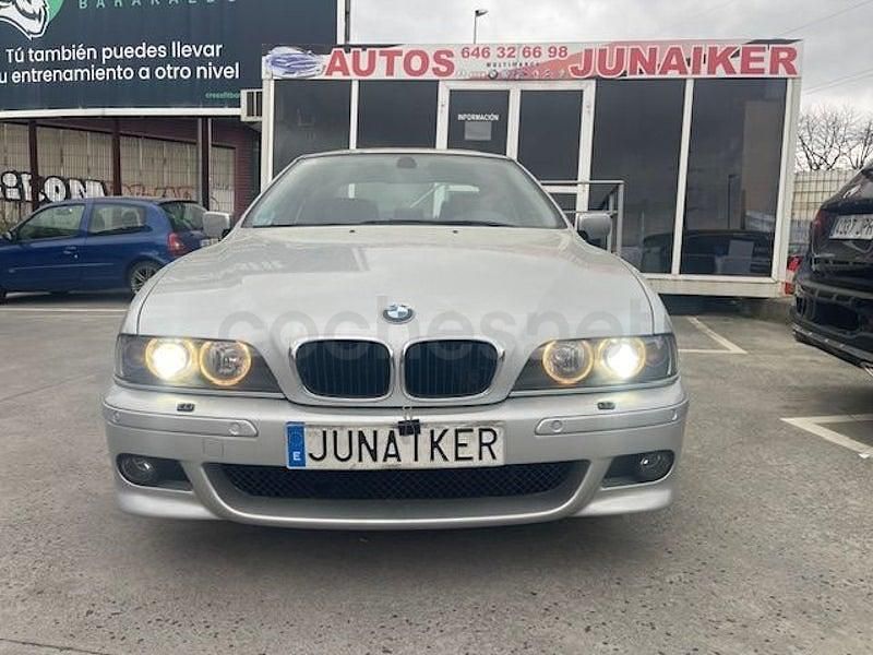 Usado BMW 530 Exclusive 231 CV (169 kW) 2002 Gris / plata Berlina