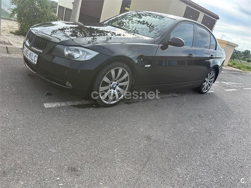 Negro Usado 2007 BMW 318 Berlina | 4300 € (Buen precio) - Imagen 1/4