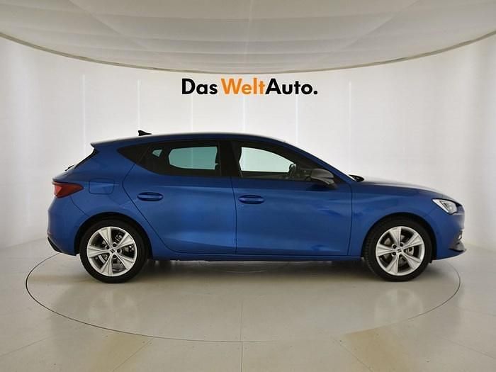 Usado Seat Leon FR 110 CV (80 kW) 2024 Azul