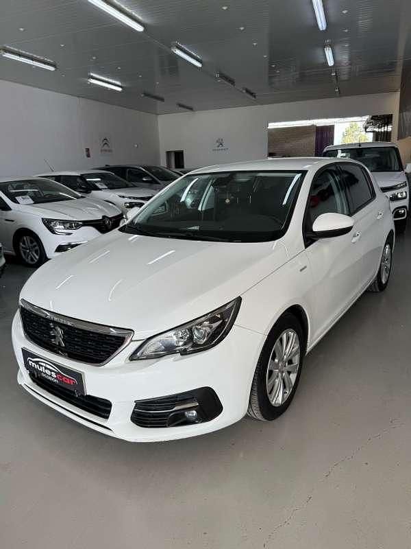 Usado Peugeot 308 Style 131 CV (96 kW) 2019 Blanco Utilitario