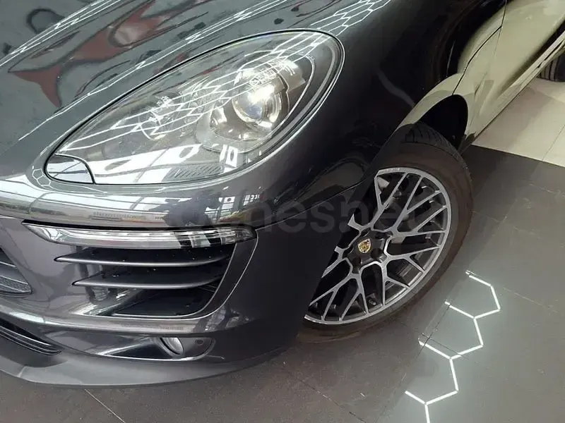 Usado Porsche Macan S Diesel 258 CV (189 kW) 2017 Gris / plata SUV