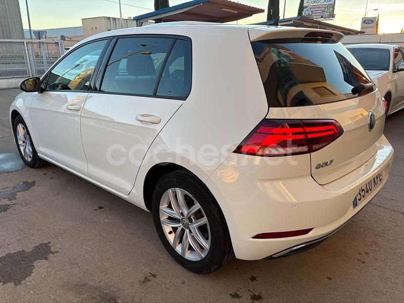 Usado VW Golf VII Business 115 CV (84 kW) 2019 Blanco Berlina