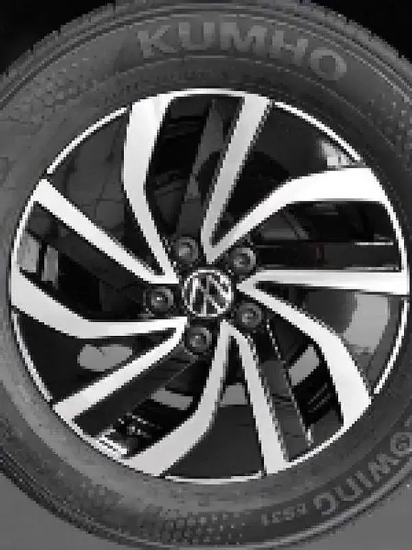 Usado VW Polo 95 CV (69 kW) 2023 Azul Utilitario