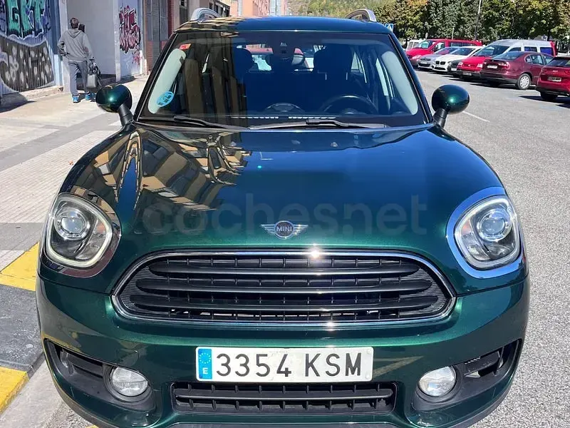 Begagnad Mini Cooper Countryman 136 HK (100 kW) 2019 Grön SUV
