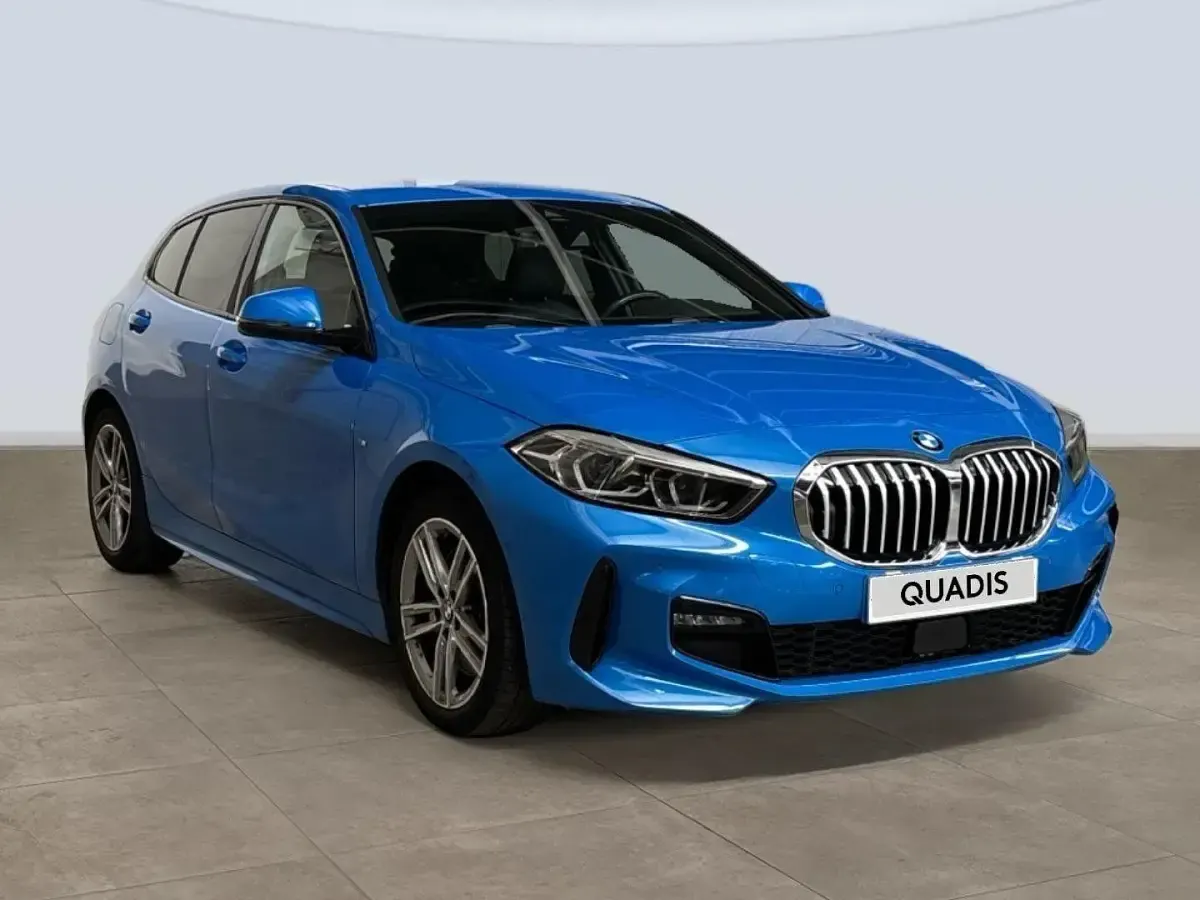 Usado BMW 120 Executive 178 CV (130 kW) 2022 Azul Utilitario