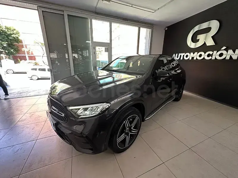 Usado Mercedes GLC300e 313 CV (230 kW) 2023 Gris / plata SUV