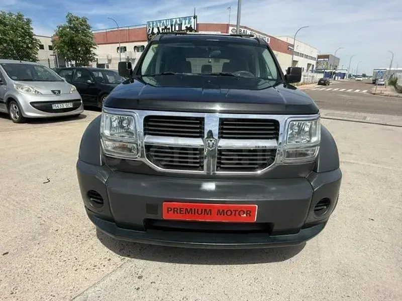 Usado Dodge Nitro SE 177 CV (130 kW) 2009 Negro SUV