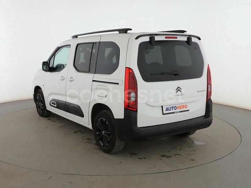 Usado Citroën Berlingo Feel 102 CV (75 kW) 2021 Blanco Monovolumen
