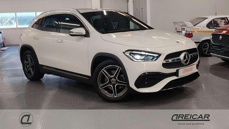 Blanco Usado 2023 Mercedes GLA200 SUV | 40.990 € (Caro) - Imagen 1/4