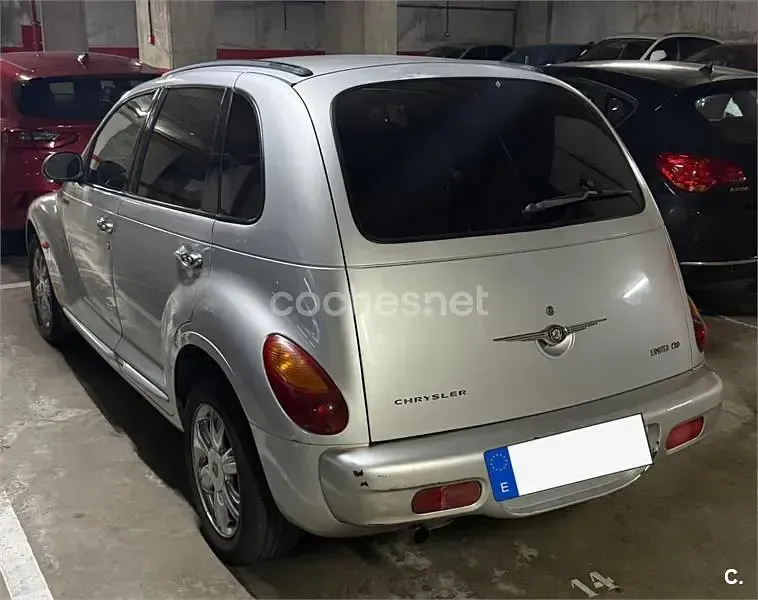 Usado Chrysler PT Cruiser Limited 121 CV (88 kW) 2003 Gris / plata Monovolumen