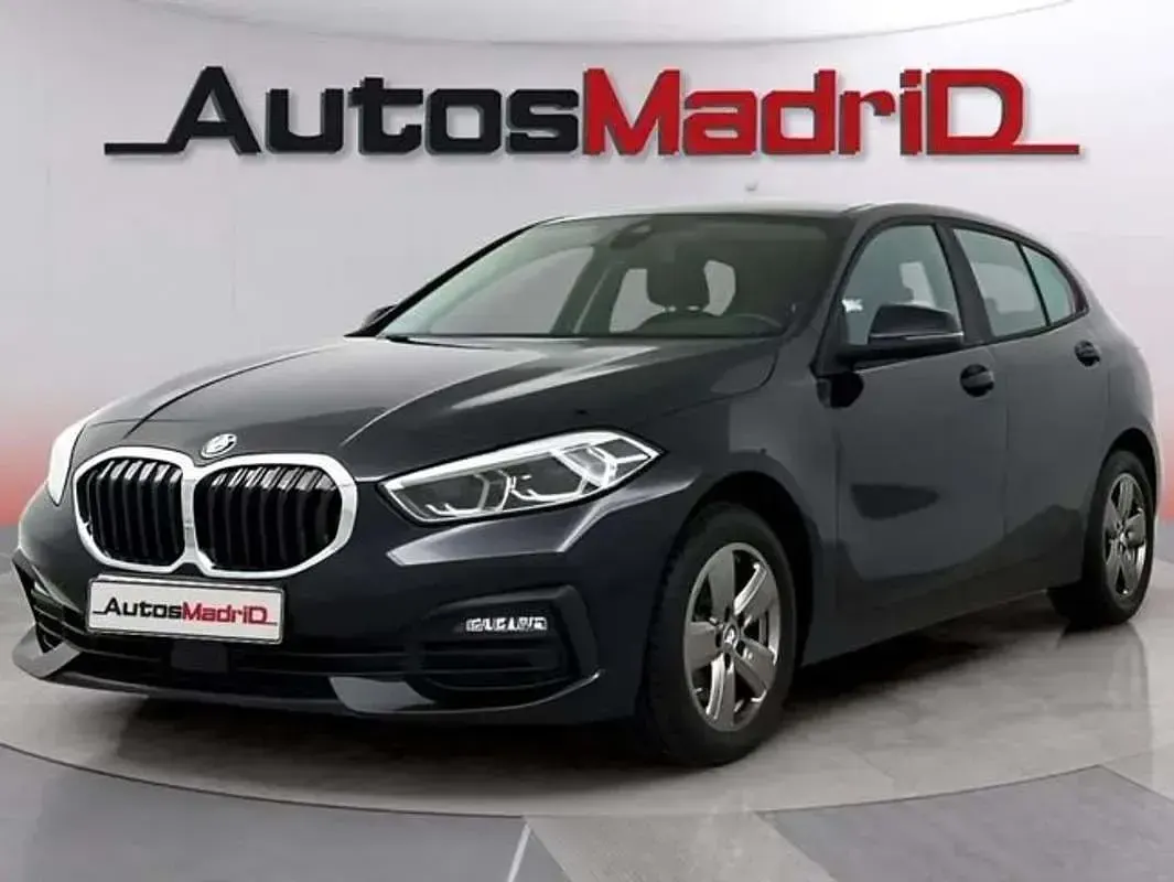 Usado BMW 116 Comfort Edition 116 CV (85 kW) 2022 Negro Utilitario