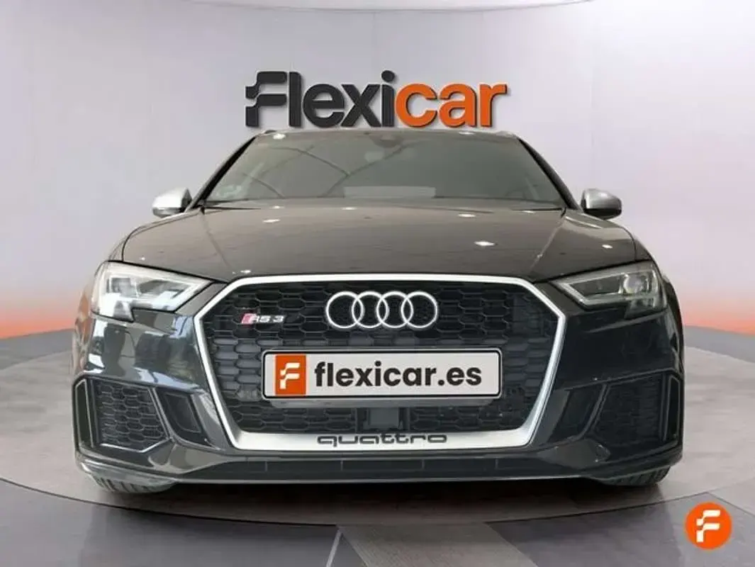 Usado Audi RS3 Sportback 400 CV (294 kW) 2018 Negro Utilitario