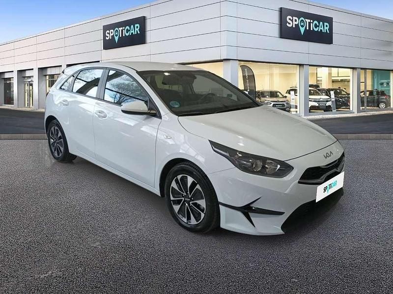 Usado Kia Ceed 101 CV (74 kW) 2025 Utilitario