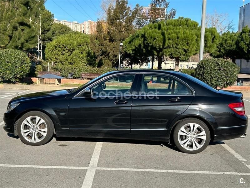 Negro Usado 2008 Mercedes C320 Avantgarde Berlina | 8995 € (Precio justo) - Imagen 1/4