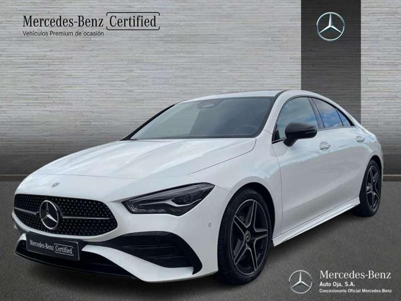 Blanco Usado 2025 Mercedes CLA220 Berlina | 38.900 € (Buen precio) - Imagen 1/4