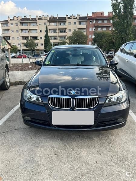 Usado BMW 325 218 HP (160 kW) 2005 Azul Sedan