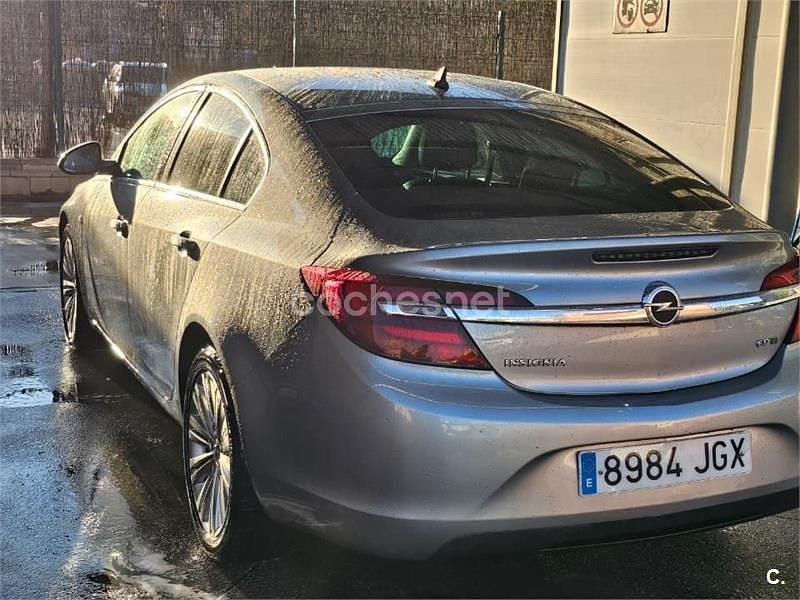 Usado Opel Insignia Excellence 163 CV (119 kW) 2015 Gris / plata Berlina