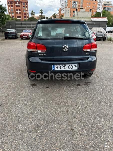 Azul Usado 2010 VW Golf VI Berlina | 2500 € - Imagen 1/2