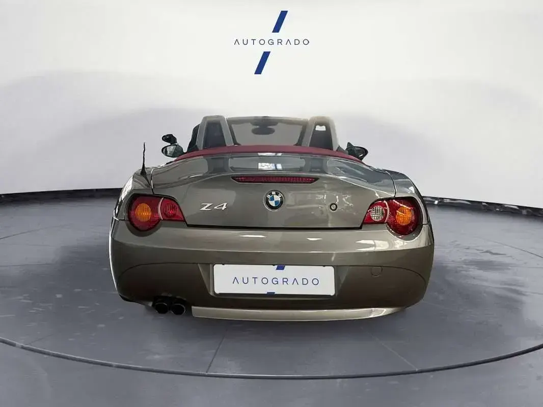 Usado BMW Z4 Comfort Edition 231 HP (169 kW) 2003 Cinzento Cabrios