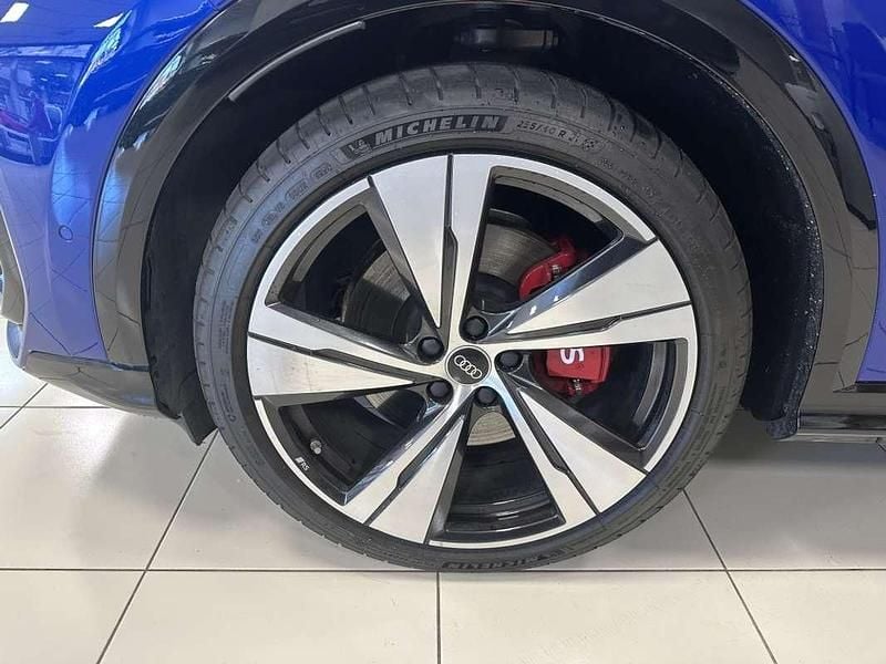 Usado Audi SQ5 Ambiente 367 CV (269 kW) 2025 Azul SUV