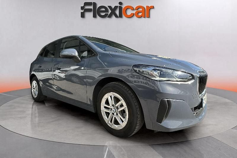Gris Usado 2022 BMW 218 Familiar | 21.990 € (Buen precio) - Imagen 1/4