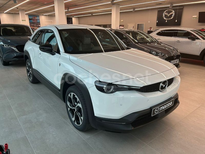 Usado Mazda MX30 Ad'Vantage 170 CV (125 kW) 2024 Blanco SUV