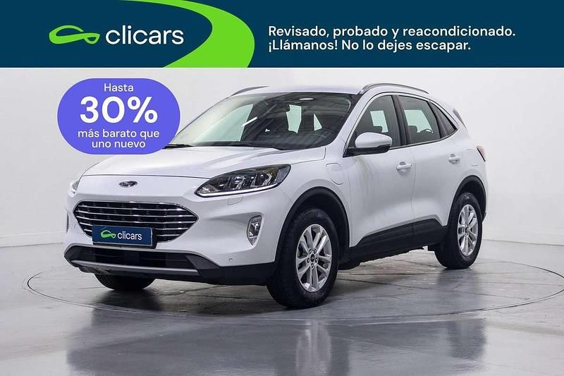 Usado Ford Kuga ST-Line 224 HP (164 kW) 2022 Branco SUV