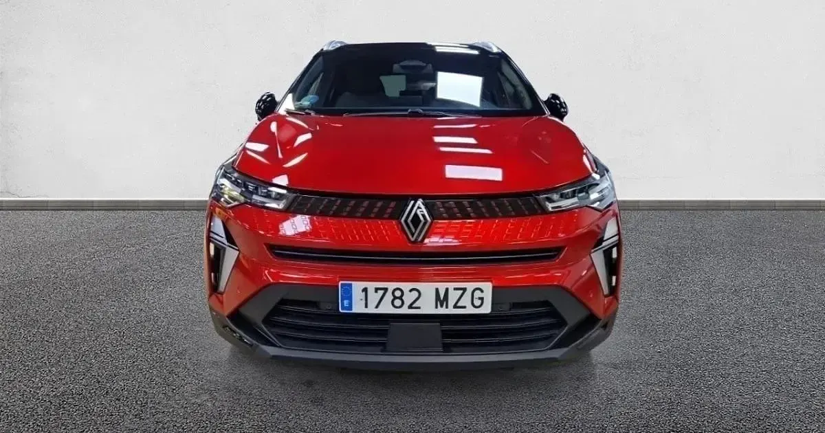 Usado Renault Captur Techno 100 CV (73 kW) 2025 SUV