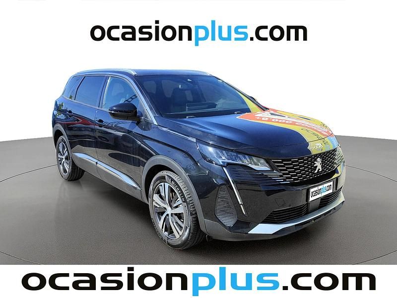 Usado Peugeot 5008 Allure 130 CV (95 kW) 2024 Negro SUV