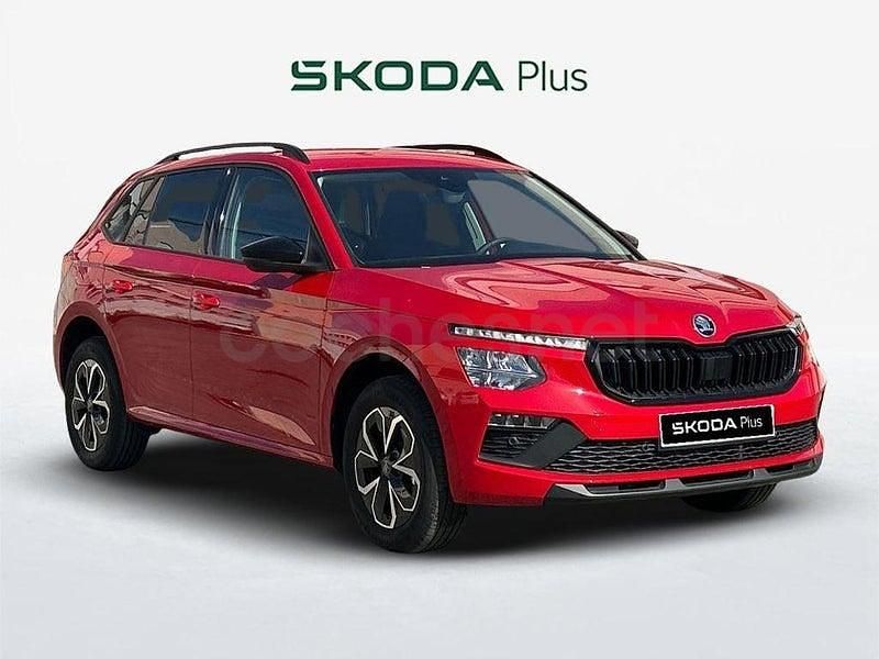 Usado Skoda Kamiq Selection 116 CV (85 kW) 2025 Rojo SUV