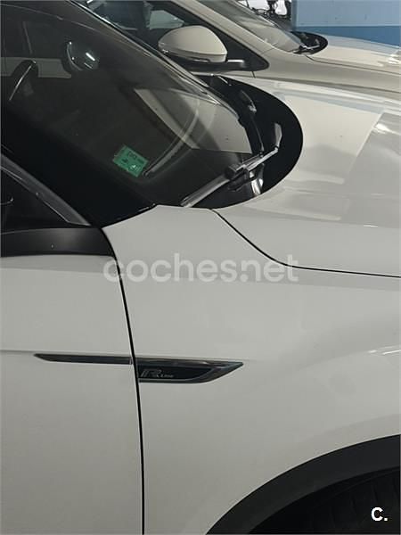 Usado VW T-Roc Sportline 150 CV (110 kW) 2019 Blanco SUV